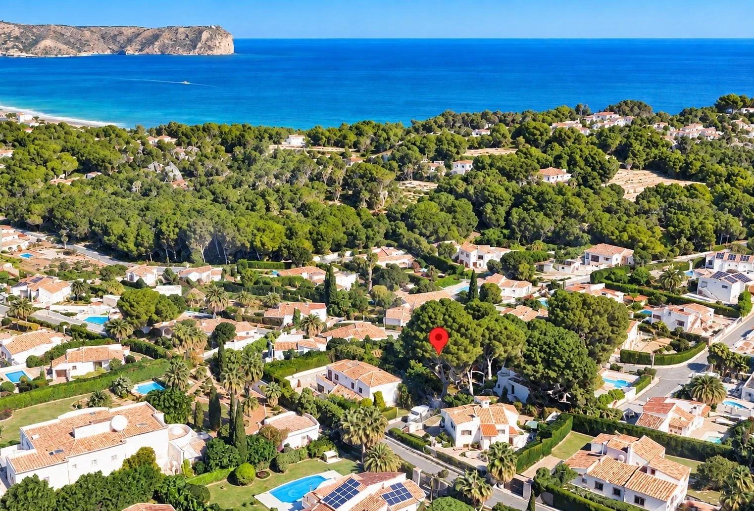 **Ein lichtdurchflutetes Anwesen mit 4 Schlafzimmern in Jávea – eine Oase der Ruhe, nur wenige Minuten vom Geschehen entfernt** - View 2