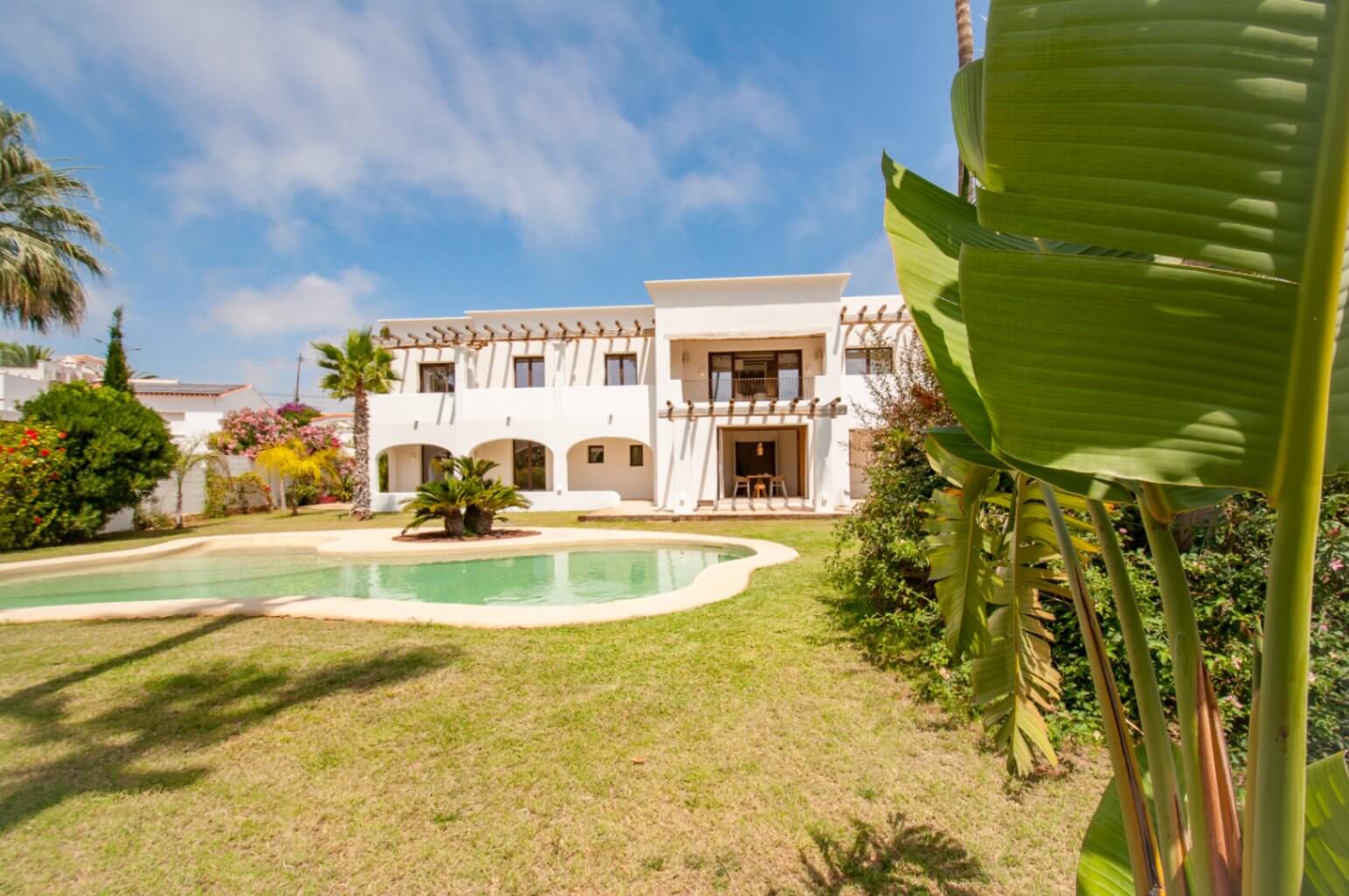 Renovierte Villa im neuen mediterranen Stil in San Jaime - Main