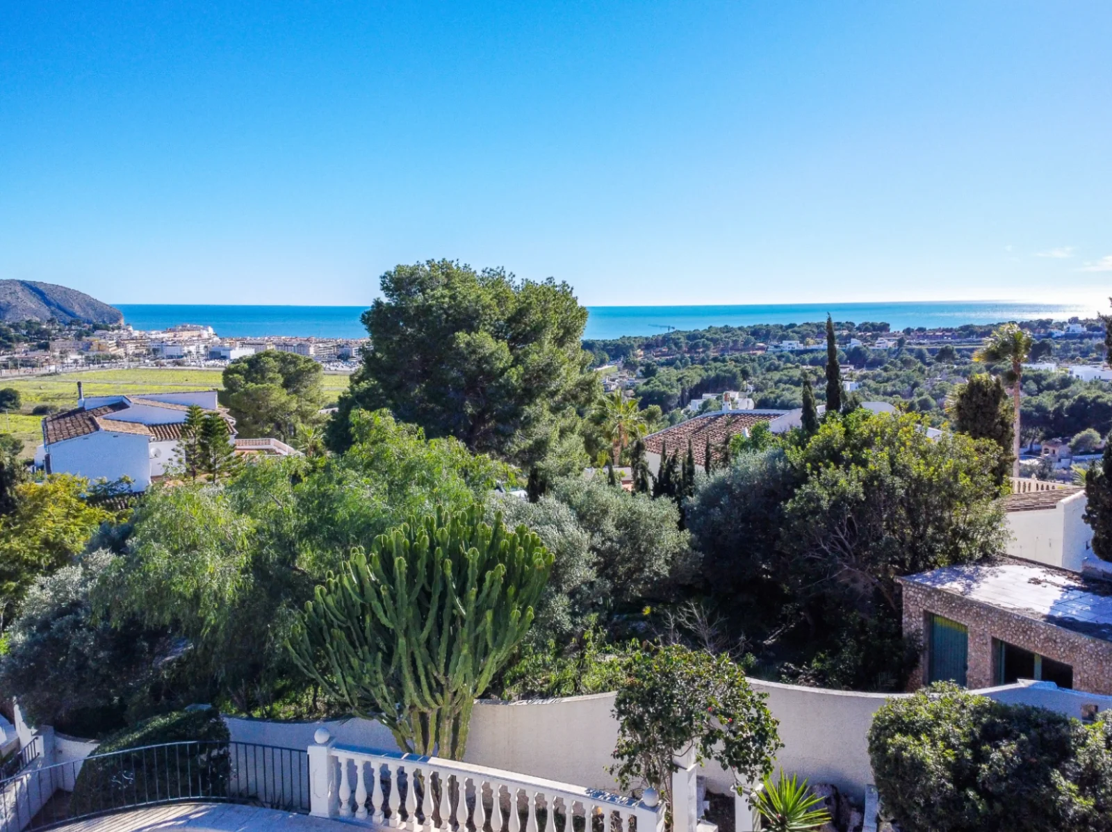 Villa mit Meerblick in Moraira in fußläufiger Entfernung zum Strand - Main