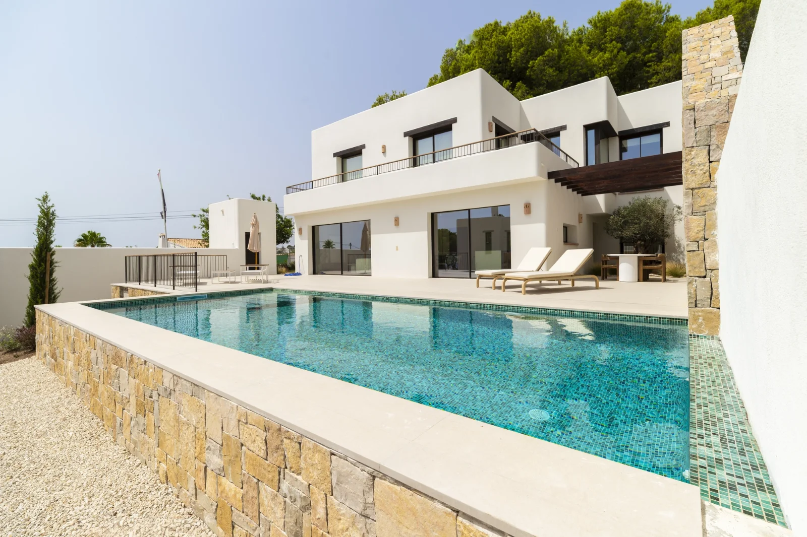 Villa Pinal - View 3