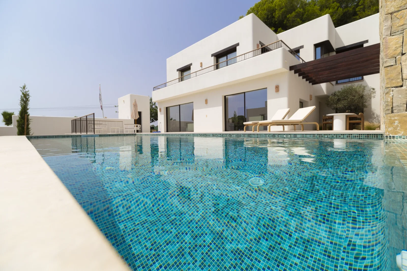 Villa Pinal - View 2