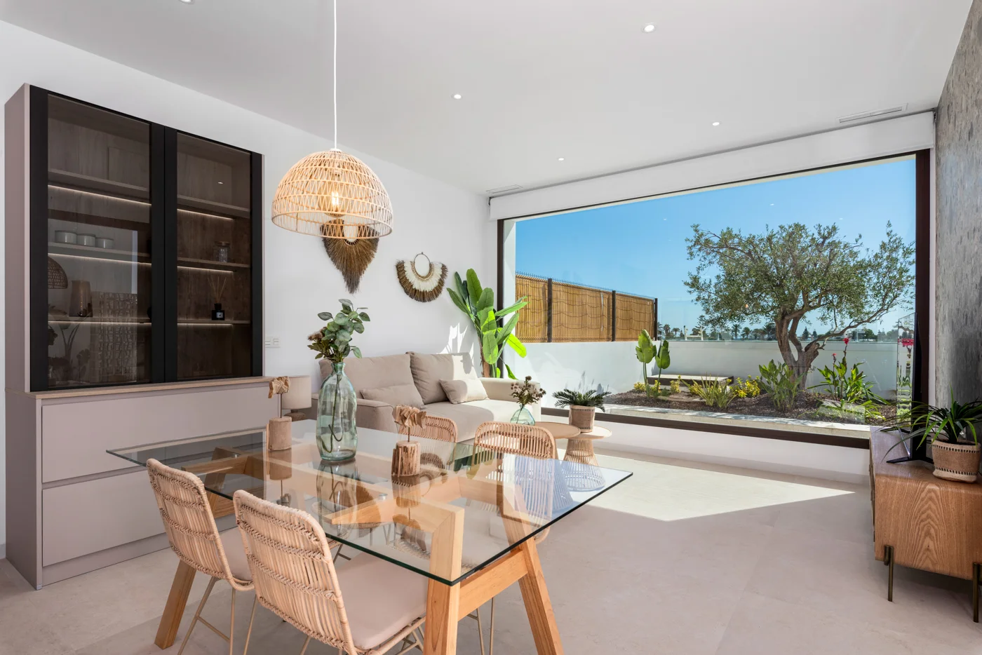 Villa Serena Breeze - View 2