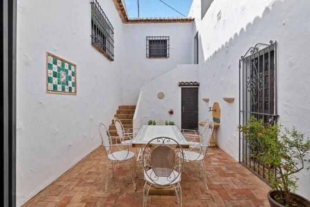Villa with panoramic sea and Montgó views in El Tosalet, Jávea - View 3